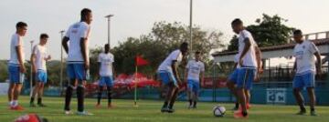 Colombia se recupera y entrena por primera vez en Barranquilla