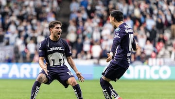 Pablo Monroy and Leonardo Suarez of Pumas during the Quarter Finals first leg match between Vancouver Whitecaps and Pumas UNAM as part of the CONCACAF Champions Cup 2025, at BC Place Stadium on April 02, 2025 in Vancouver, Canada.