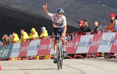 Pellizzari, vencedor de etapa.