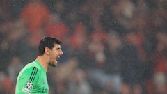 Courtois entierra la maldición