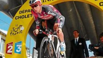 <b>ESPECIALISTA. </b>Cadel Evans respondió a las expectativas y completó una magnífica contrarreloj que le deja cuarto en la general, primero entre los aspirantes.