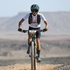 Pedales por la inclusión: becas solidarias de La Titan Desert