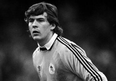 St Andrew's Day XI: a football team in honour of Andrews