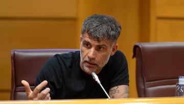 29/05/25 JORNADA EN EL SENADO LA VUELTA 90 AÑOS
MESA 4 LA VUELTA EVOLUCION DEL CICLISMO PROFESIONAL
OSCAR PEREIRO EX CICLISTA PROFESIONAL EMBAJADOR LA VUELTA