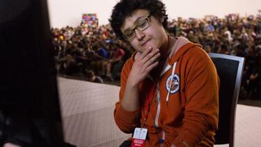 La entrañable historia del chico campeón en los eSports