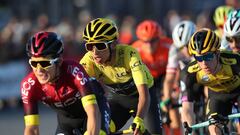 Egan Bernal durante una etapa del Tour de Francia 2019.