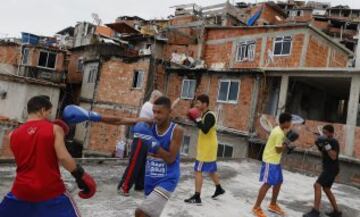 Así es el otro deporte de las favelas de Río