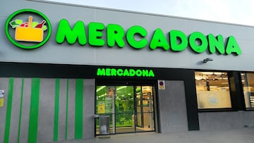 MADRID, SPAIN - APRIL 21: Mercadona supermarket entrance on April 29, 2021 in Madrid, Spain. (Photo by Cristina Arias/Cover/Getty Images)
