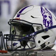 Albany’s defensive end and NFL prospect Amitral “AJ” Simon dead at 25. What do we know?