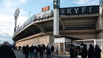 01032025 Exterior del estadio Skyfi Castalia de Castelló antes del partido CD Castellón Burgos