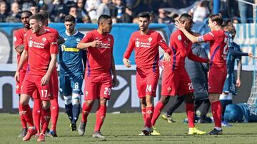 Los futbolistas de la Fiorentina celebran uno de sus goles al Spal