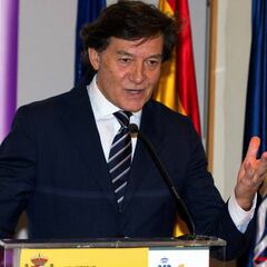 Lete: "Me cuesta creer que FIFA no quiera que se cumpla la ley"