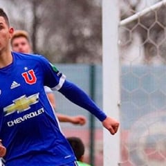 El golazo de Castellanos en la U que no habías visto: ¡qué finta!