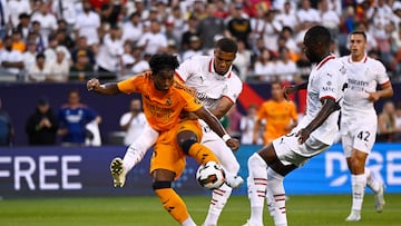 Endrick se prepara para rematar. La jugada había sido invalidada por fuera de juego del brasileño.