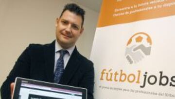 Emprendedor. Valentín Botella Nicolás muestra a AS su iniciativa.