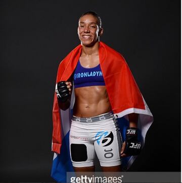 13 - Germaine de Randamie, 31, nacida en Utrecht Holanda. Record: 5-3-0