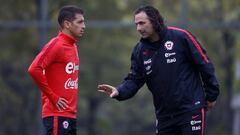 Los 6 nombres que serían las sorpresas en la nómina de Pizzi