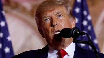 FILE PHOTO: Former U.S. President Donald Trump speaks during an event at his Mar-a-Lago estate in Palm Beach, Florida, U.S. November 15, 2022. REUTERS/Jonathan Ernst/File Photo