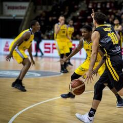 El Iberostar Tenerife gana al Riesen y ya es líder de grupo