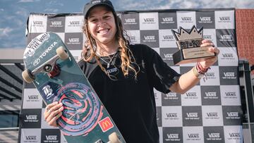 Josefina Tapia brilla en Festigame y se queda con el Rey de Reyes