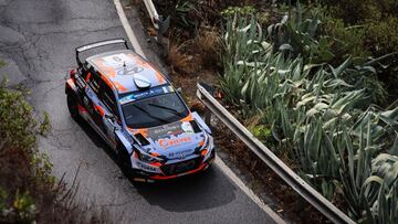 09 ARES ROEL Ivan  (ESP), V&Atilde;ZQUEZ LISTE David (ESP), Team HYUNDAI ARES RACING,  HYUNDAI I20 R5 during the 2020 Rally Islas Canarias, 5th round of the 2020 FIA European Rally Championship, from November 26 to 28, 2020 in Las Palmas de Gran Canaria, Spain - Photo Jorge Cunha / DPPI