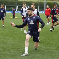 Pablo Vázquez: “Nos gusta más ir a Oviedo que a Elda”