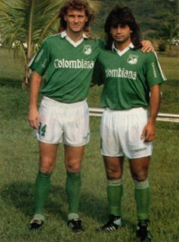 El atacante defendió al Deportivo Cali en 1994.