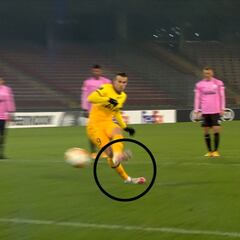 Confirmado, el cuerpo de Bale es extrañísimo: vean su tobillo derecho en el gol