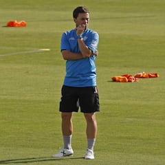 El Betis destituye a Rubi