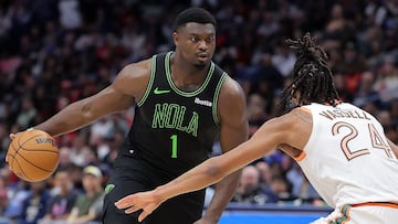 Zion Williamson, durante un partido contra los Spurs.