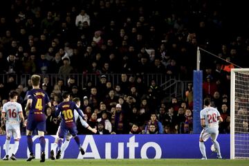 Messi también marcó el 2-0.