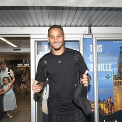 Natan llega a Sevilla para firmar su cesión al Betis