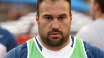 <b>HISTÓRICO.</b> El atleta leones entró en la historia al ganar su decimocuarto título de campeón de España convirtiéndose en el atleta en activo con más campeonatos en su haber al aire libre (14).