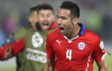 El 'Huaso' integra el once ideal tras anotar el único tanto con el cual Chile derrotó a Uruguay y avanzó a semifinales de la Copa América.