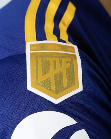 Boca estrena el parche de campeón en su camiseta