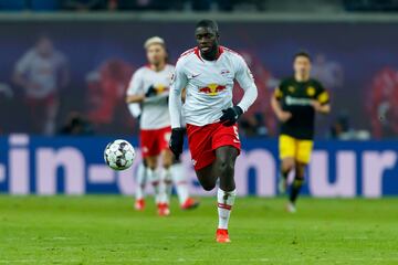 Defensa central - Valor de Mercado: 45 Millones de euros