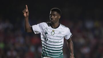 Djaniny Tavares implanta récord: seis goles en cuatro jornadas