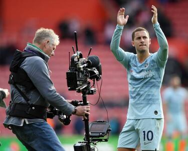 Pogba relishing "pressure game" against in-form Hazard