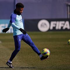 Lemar, nuevo tren para reengancharse