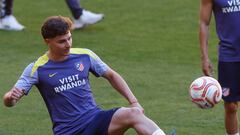 Simeone se deja en Madrid a medio equipo: Koke, Julián, Llorente...