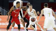 El Madrid devora al Fuenlabrada con un ojo en el Barça