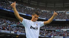 The Real Madrid side from Ronaldo's 2009 debut - Casillas, Xabi Alonso, Kaká