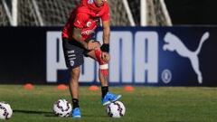 Vargas ha realizado ejercicios con bal&oacute;n en los entrenamientos de la Roja.