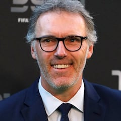 Laurent Blanc, cerca del Lyon; se esfuma la opción Mourinho
