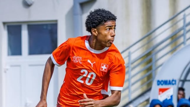 España ‘ficha’ a Ikenna Ikezu, suizo de padre nigeriano y madre japonesa