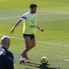 Pendientes del tobillo de Gayà