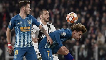 Sa&uacute;l, Bonucci y Griezmann en una jugada del Juventus-Atl&eacute;tico de Madrid de vuelta de octavos de final de la Champions 2018-2019.