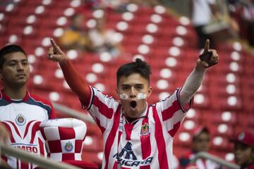 Los aficionados ya calientan el previo a la Final del Clausura 2017 que se disputará en el Estadio Chivas