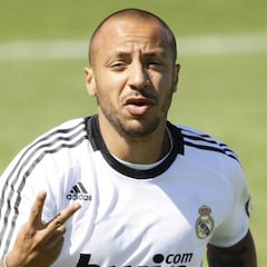 Faubert desvela cómo se gestó su cesión al Real Madrid: "Les colgué el teléfono..."