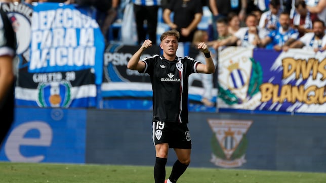 Álex Rubio asume los galones